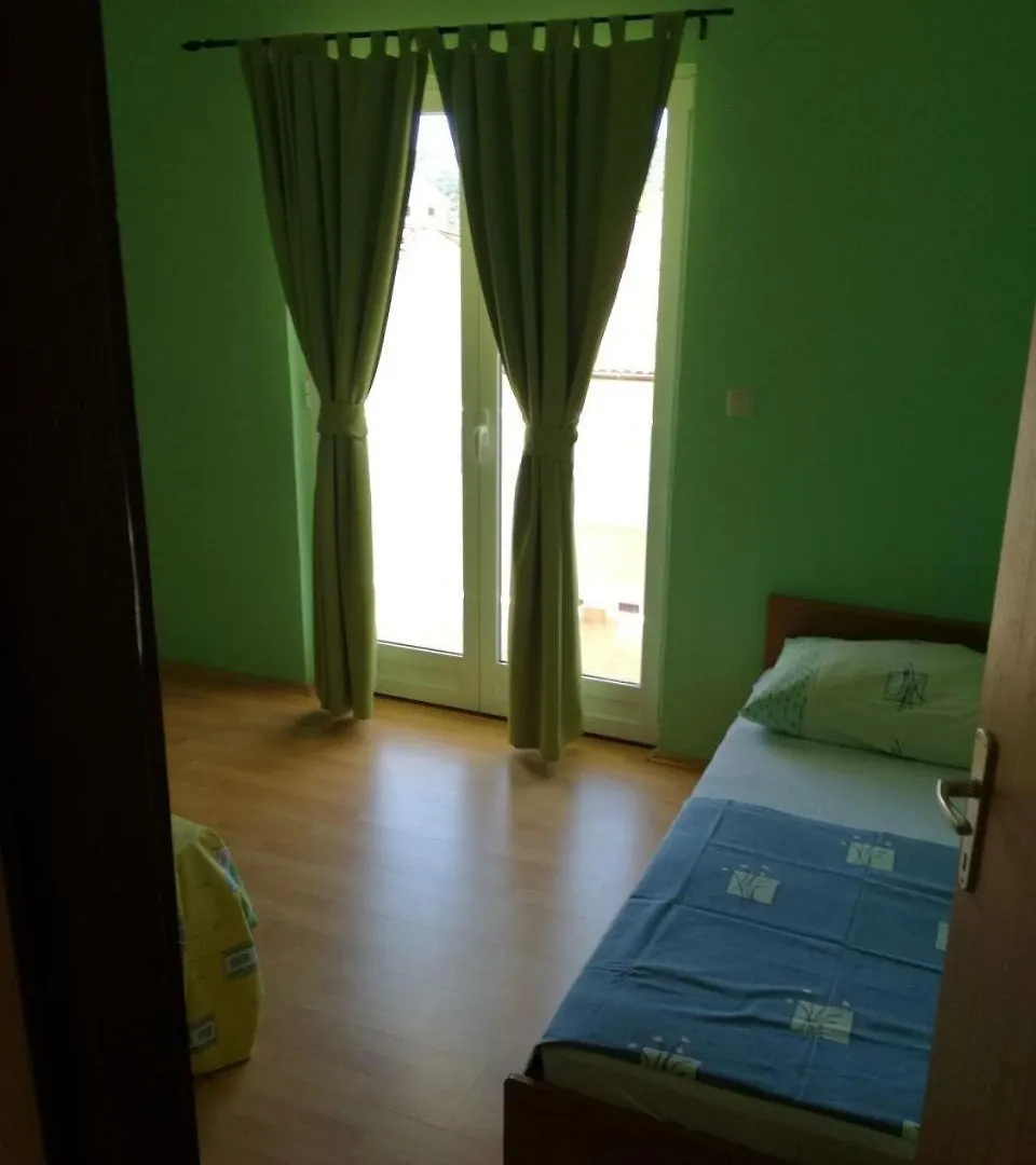 Apartments Robi- Swimming Pool And Beautiful Garden