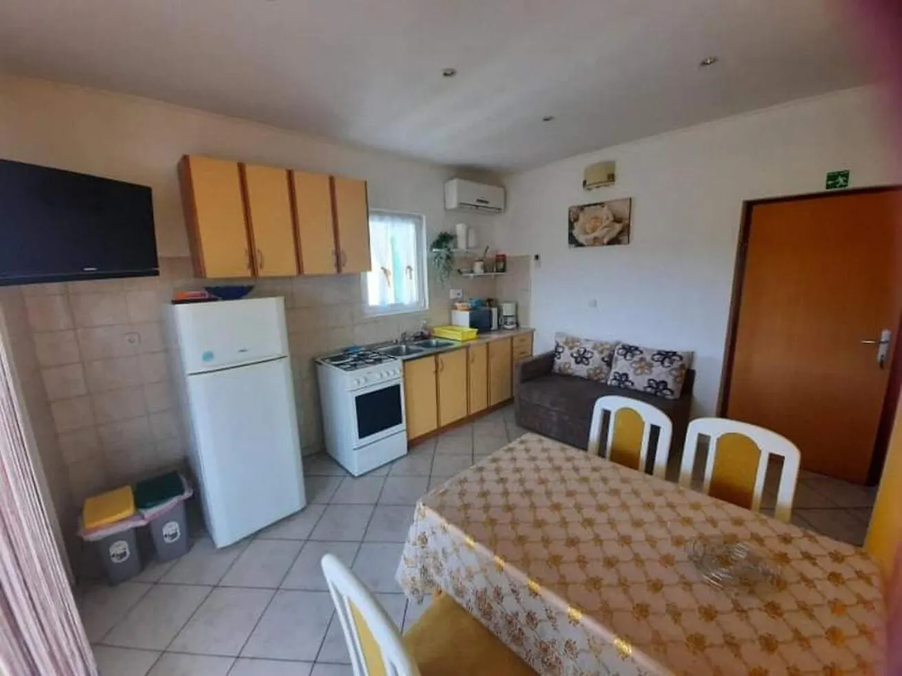Apartments Robi- Swimming Pool And Beautiful Garden Kampor